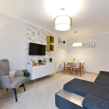 Kiralykut 2 Apartman - Ingyen Parkolas, Bicajok, Ac Székesfehérvár Eksteriør bilde