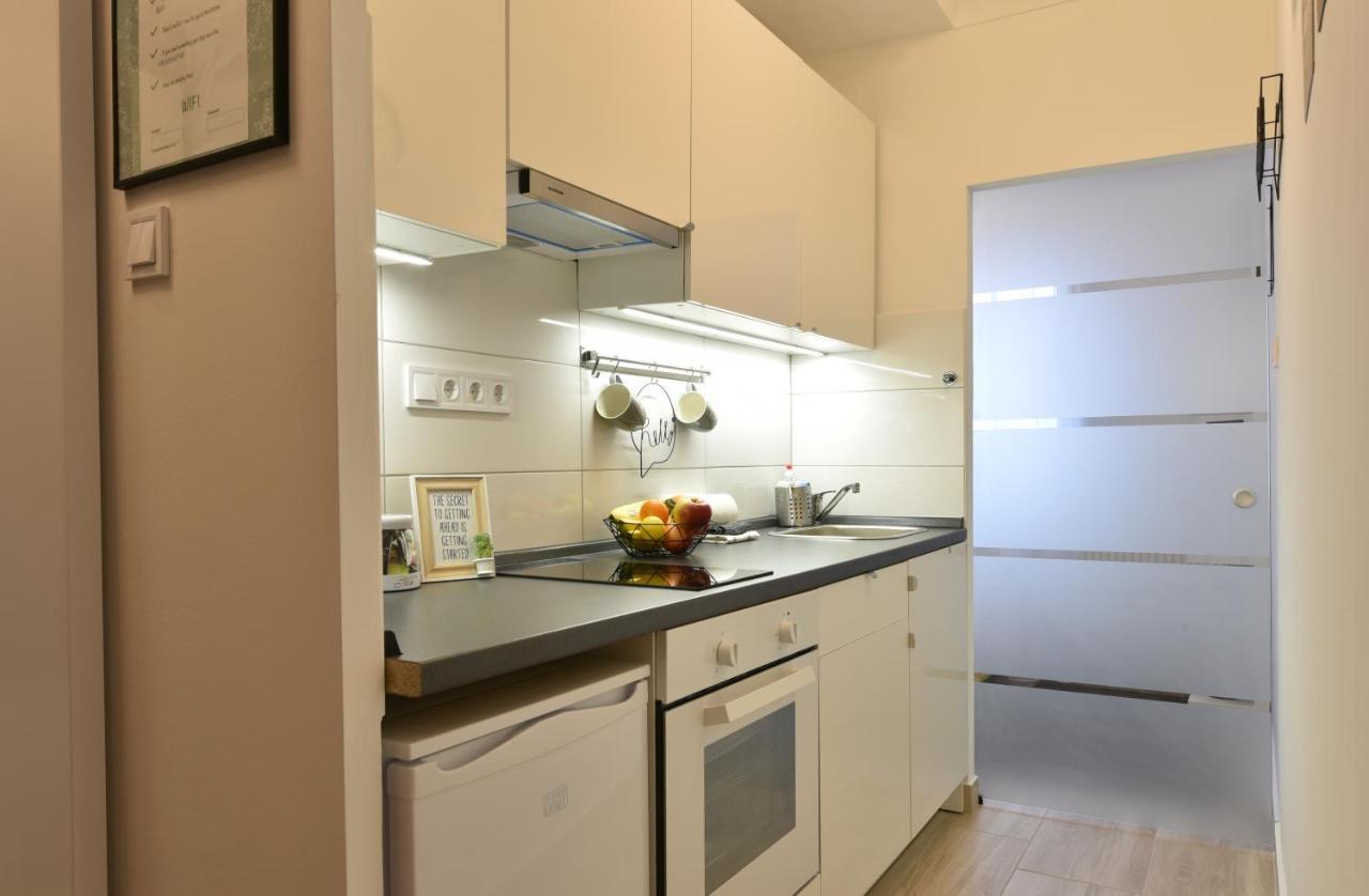 Kiralykut 2 Apartman - Ingyen Parkolas, Bicajok, Ac Székesfehérvár Eksteriør bilde